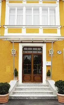 Villa Ceconi by Das Grüne Hotel zur Post - 100% BIO Salisburgo 3*,  Austria